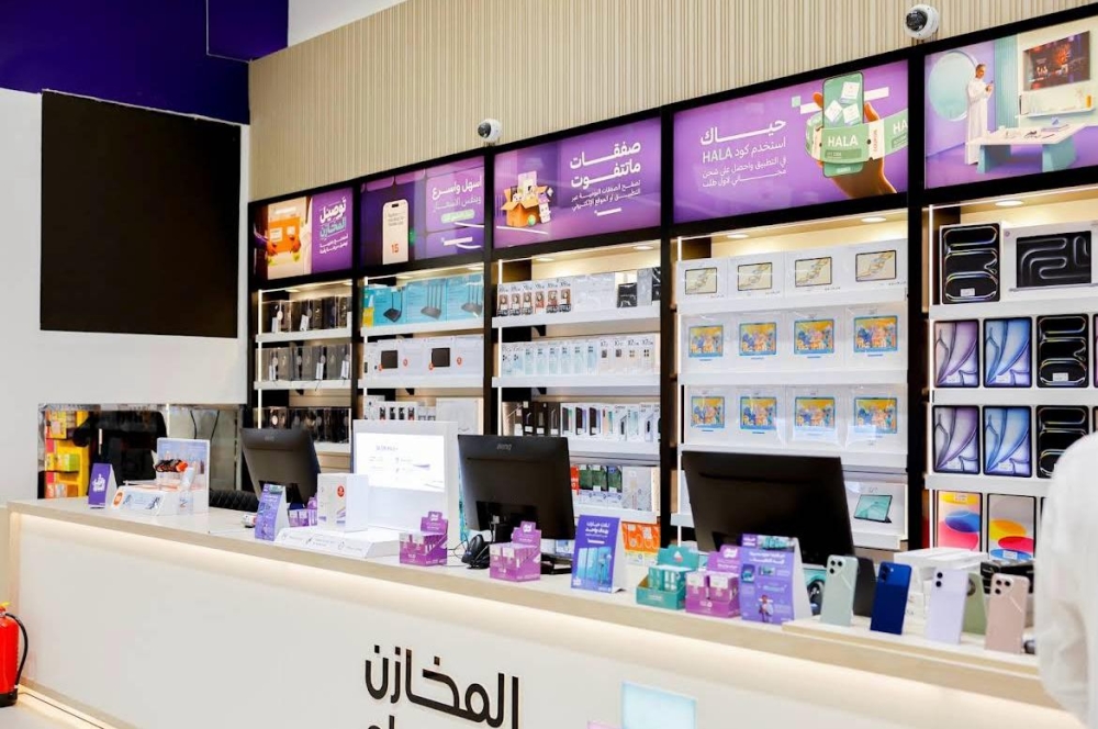 المخازن السوداء ..تعزز ثقة المستهلك السعودي بخدمات الضمان والتقسيط وبيع الإلكترونيات الأصلية 