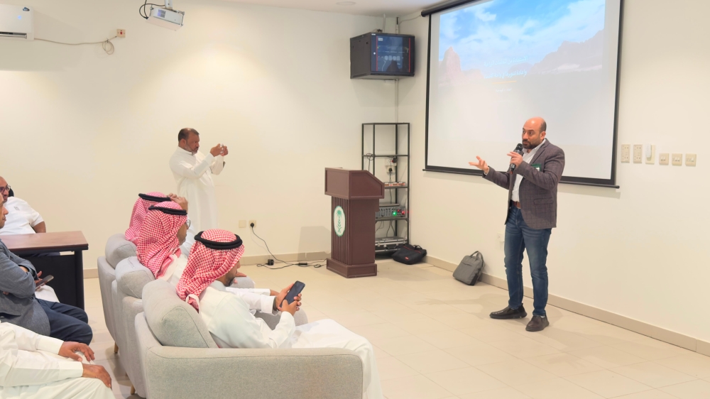 لمواجهة الملوحة ورفع الجودة.. مزارع الأحساء تتجه لتدوير مخلفات النخيل 