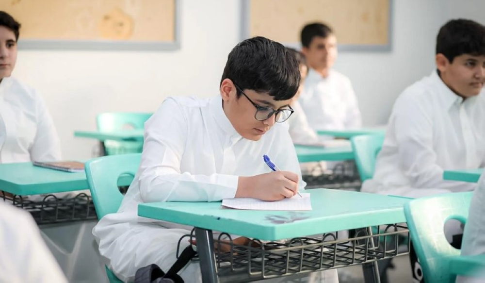 عاجل 100 درجة تحسم تقييم مشاريع تخرج طلاب المرحلة الثانوية 