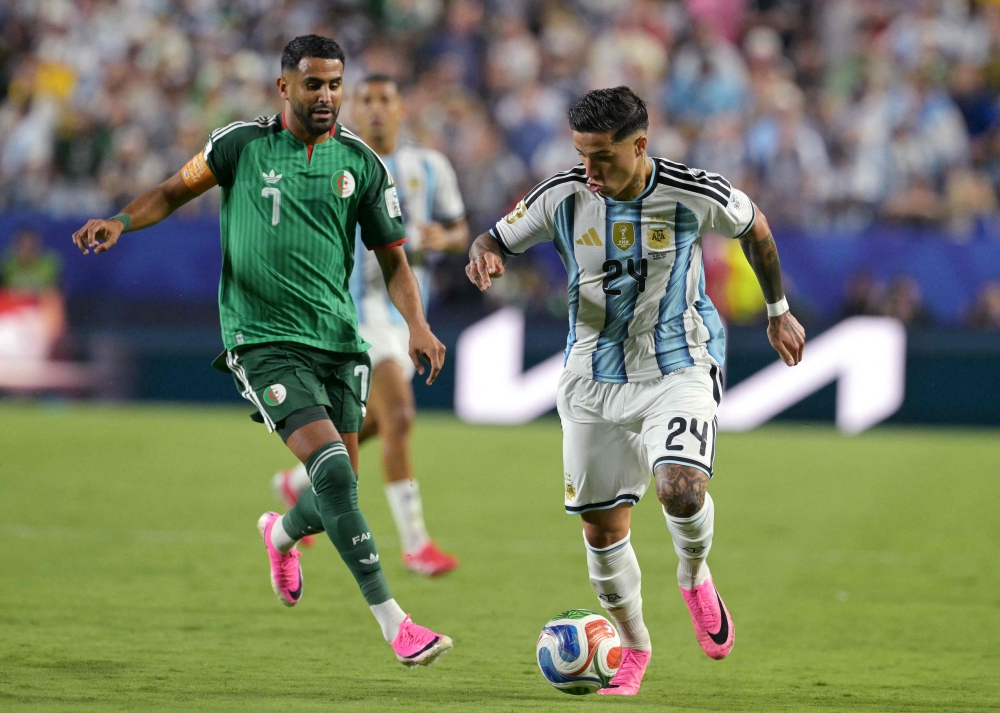 عاجل.. الاتحاد الجزائري يتقدم بشكوي لـ فيفا بعد خسارته أمام الأرجنتين.. ما السبب؟