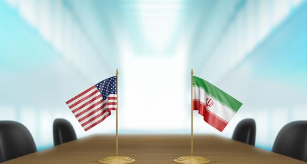 وسط تحذيرات لطهران.. وفد إيراني يتوجه إلى سويسرا للتفاهم مع أمريكا 