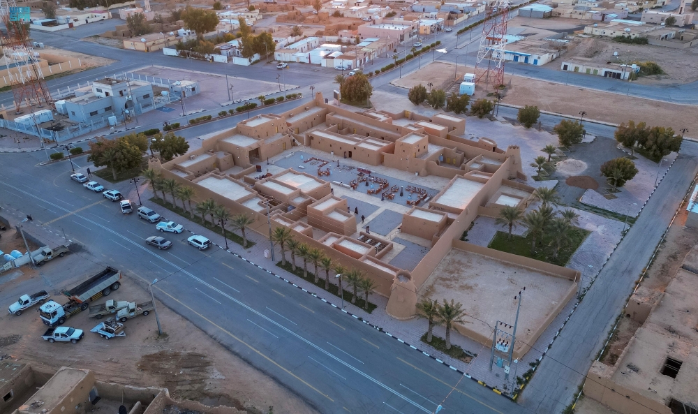 "قصور الطين" في الحدود الشمالية.. شواهد على عبقرية العمارة النجدية 