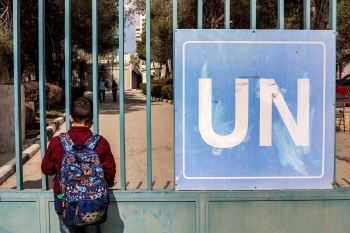 الجامعة العربية: نرفض أي مخططات لتصفية دور "الأونروا" في فلسطين