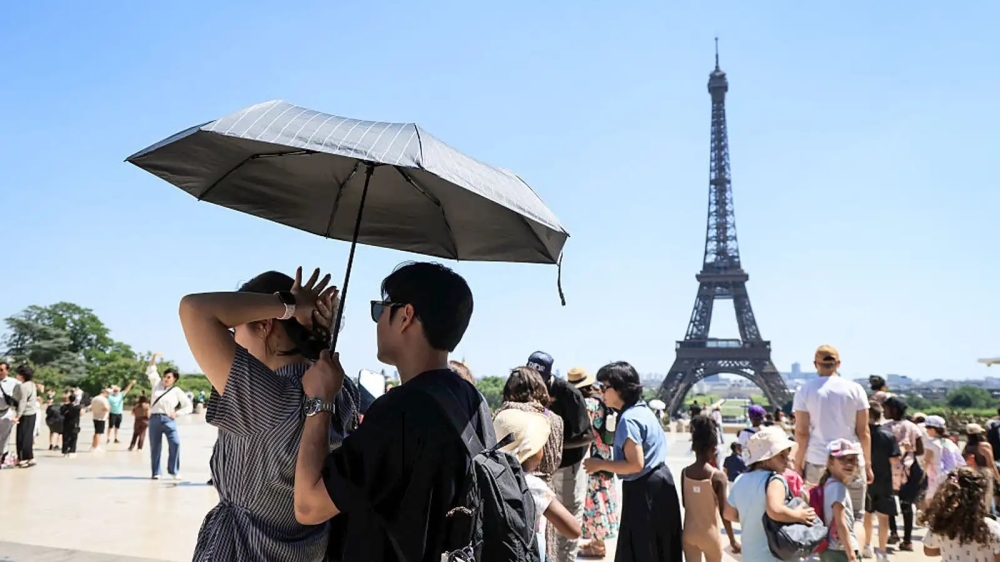 فرنسا سجلت يوم الاثنين أعلى مستوى حرارة على الإطلاق - The Weather Channel