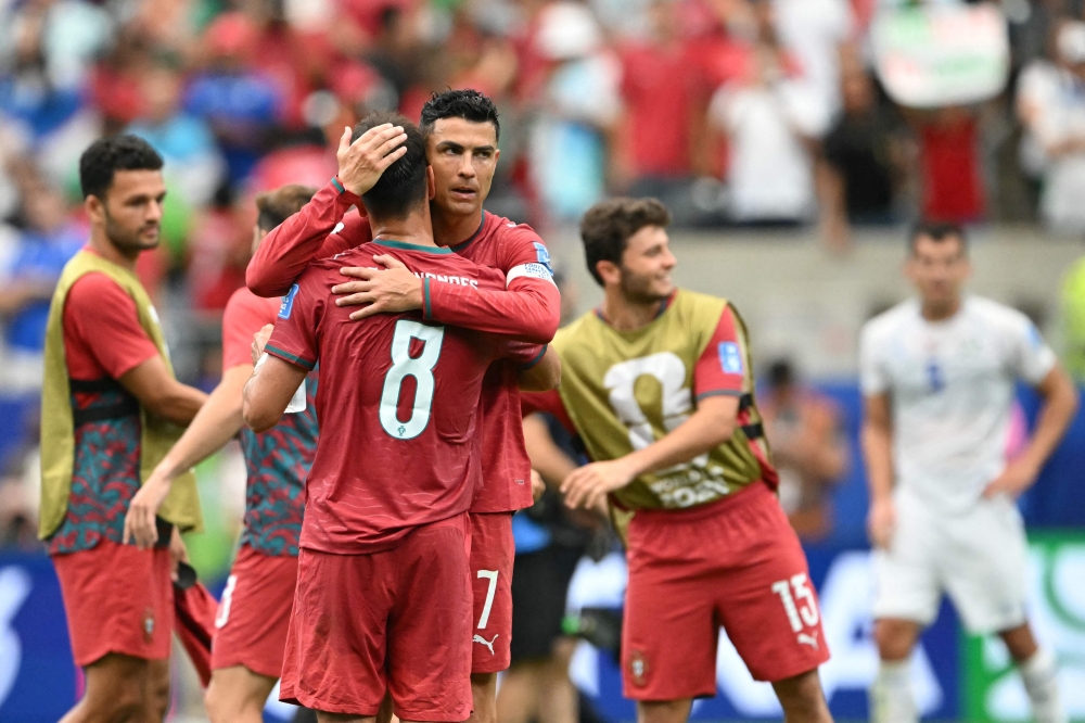 البرتغال تكتسح أوزبكستان بخماسية.. ورونالدو يكتب تاريخًا جديدًا في كأس العالم