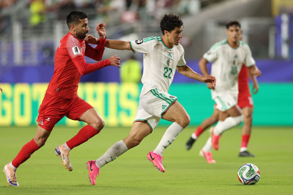 عاصفة الوداع المبكر: 4 منتخبات تحزم حقائبها وتغادر مونديال 2026 رسمياً 