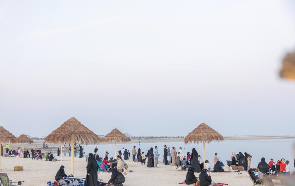 صيف الخبر ينطلق من الشاطئ الرملي.. وجهة جديدة للعائلات والزوار
