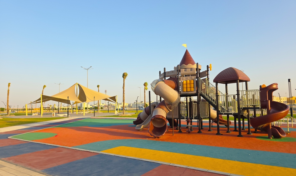  ممشى بطول 500 متر و2750 شجرة في مشروع تجميلي جديد بالنعيرية - اليوم 