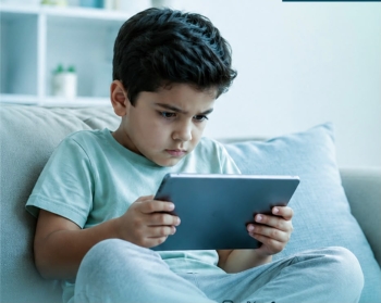 استشاري يكشف لـ"اليوم" أبرز التحديات المهددة لصحة الطلاب خلال الصيف