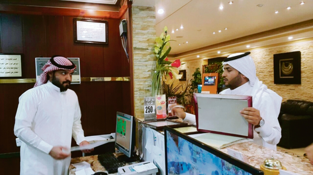 عاجل - السياحة تعتمد تصنيفًا جديدًا للشقق المخدومة.. رقابة غير معلنة وخدمات رقمية للنزلاء 