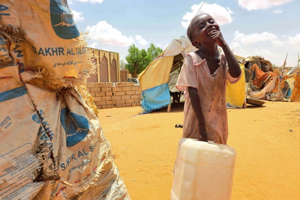 أوضاع إنسانية صعبة بمدينة الأبيض في السودان - أ ف ب