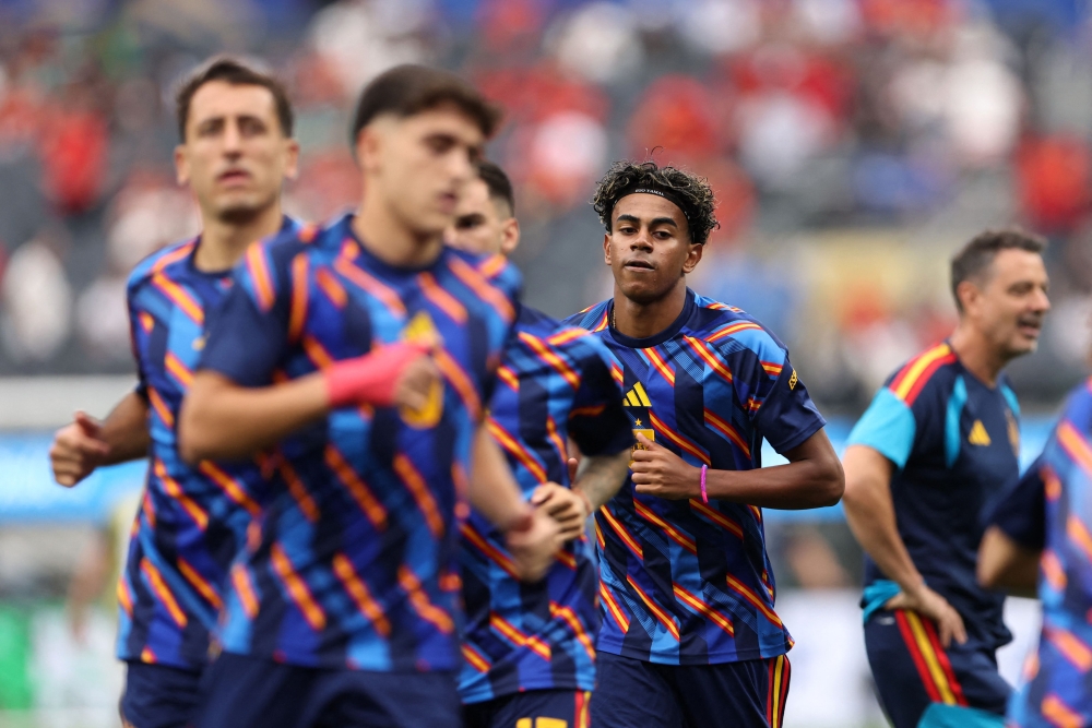 يامال وكوبارسي يعادلان رقماً قياسياً في كأس العالم تكرّر قبل 68 عاماً