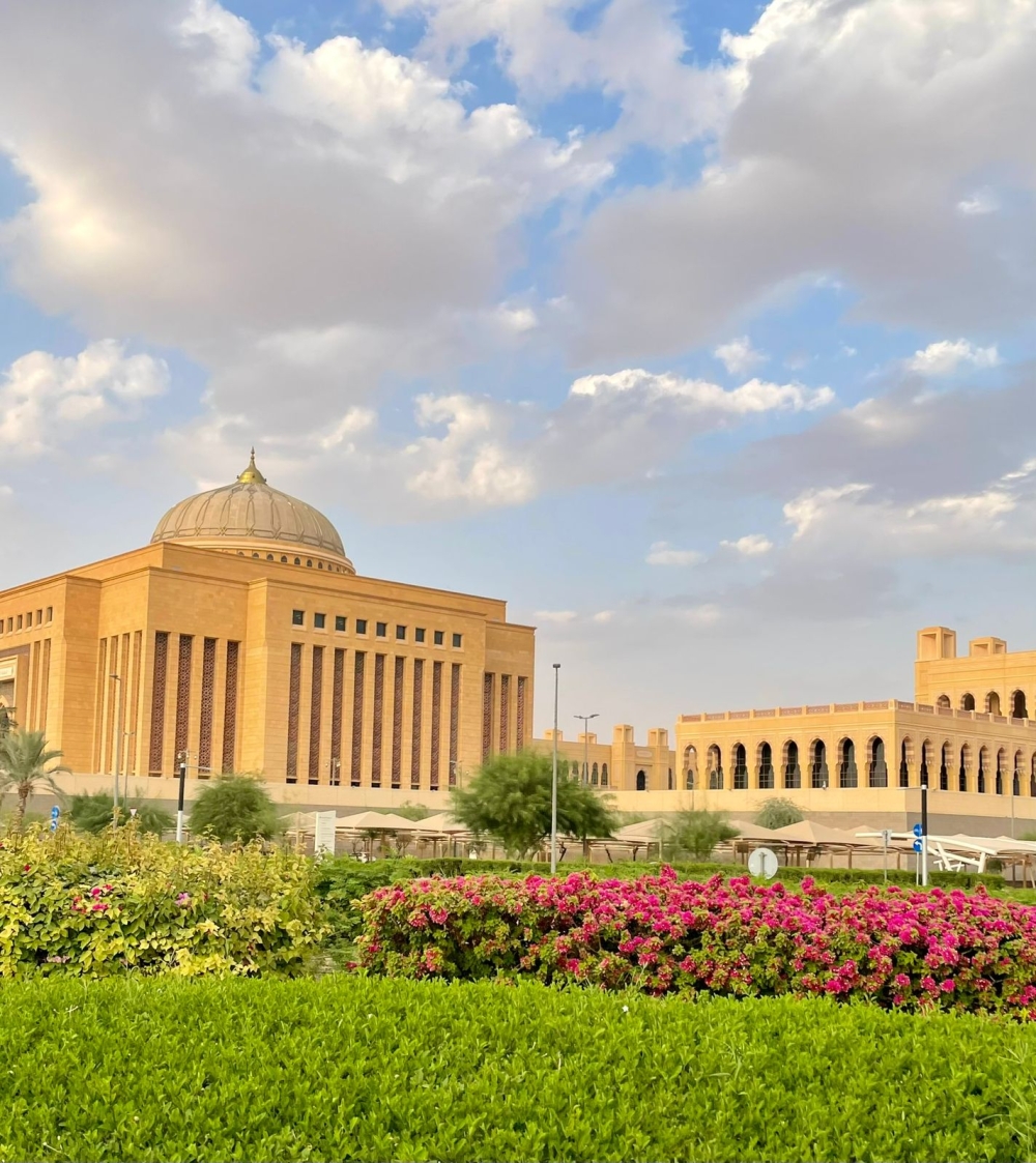 جامعة الأميرة نورة تفتح القبول في 12 برنامجًا للدبلوم الأكاديمي والمهني.. والتقديم اليوم 