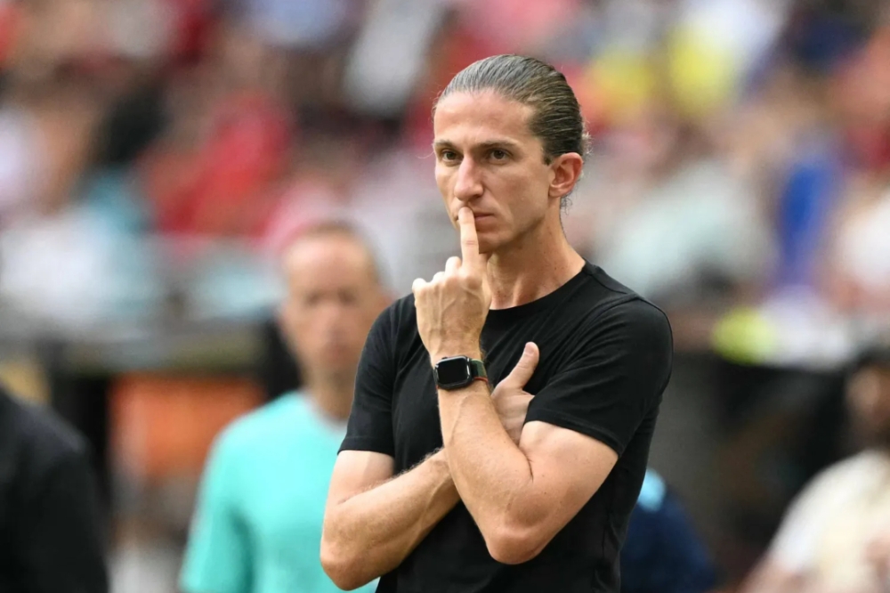  البرازيلي فيليبي لويس مدربا لموناكو