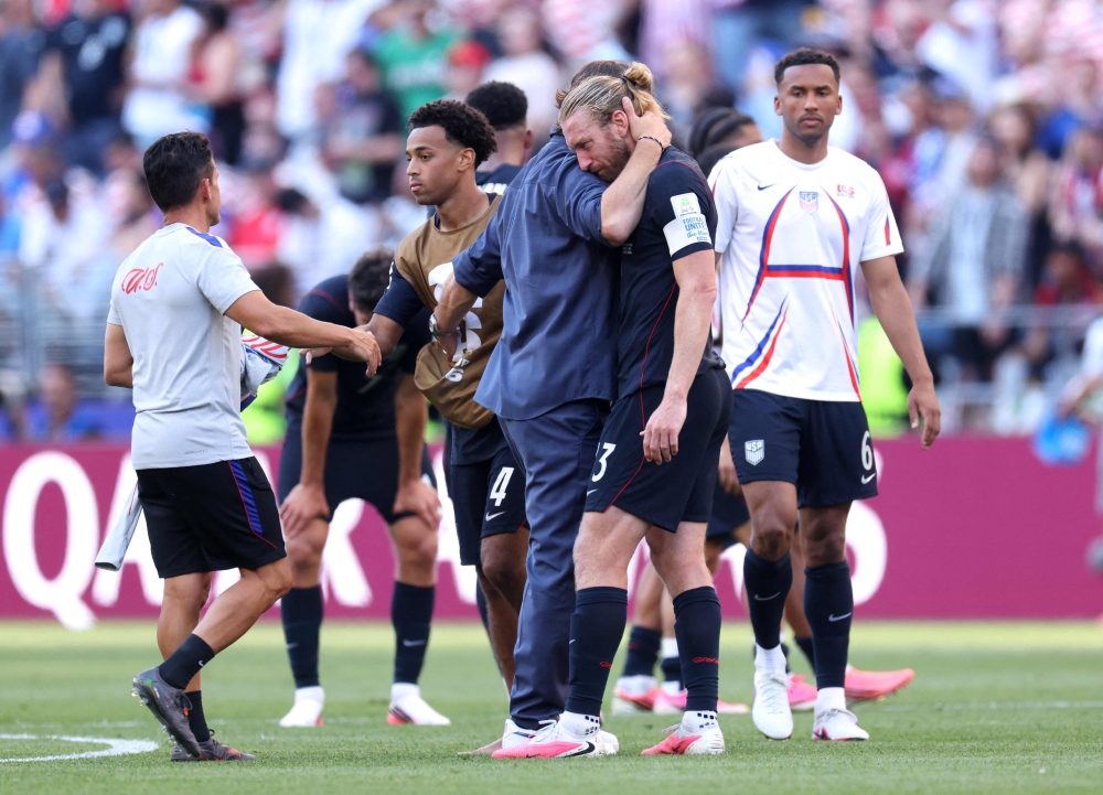 أمريكا تكمل سقوط المستضيفين.. الدول الثلاث المنظمة تودع كأس العالم