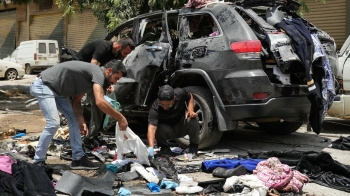 بينهم 3 نساء.. 4 قتلى في غارة للاحتلال على سيارة جنوب لبنان