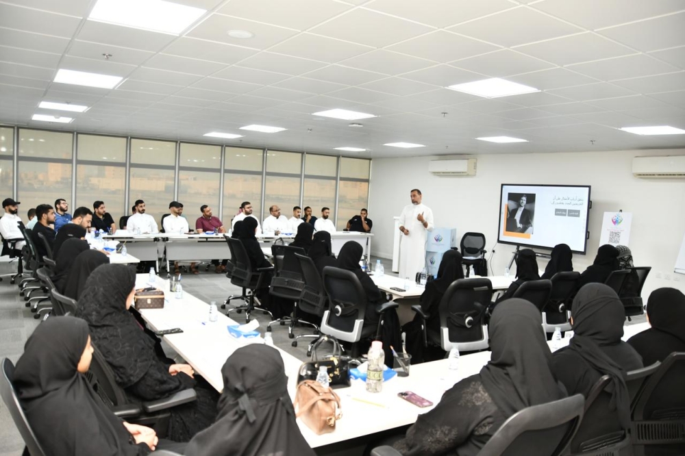 تأهيل 45 باحثاً عن العمل لتعزيز فرصهم الوظيفية في سيهات 