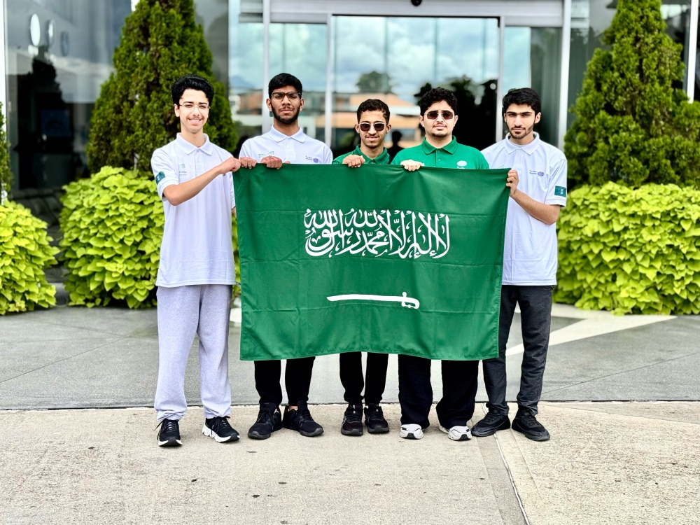 المنتخب السعودي يحصد خمس جوائز في أولمبياد الفيزياء الدولي بكولومبيا