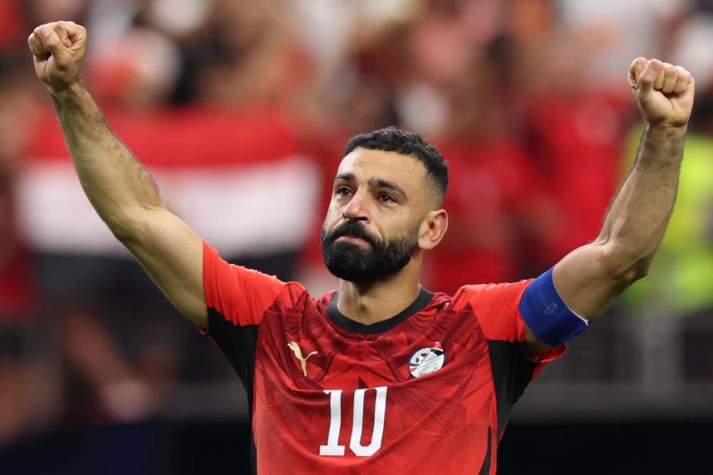 مطالب محمد صلاح المالية تؤجل انتقاله إلى الدوري السعودي مطالب محمد صلاح المالية تؤجل انتقاله إلى الدوري السعودي