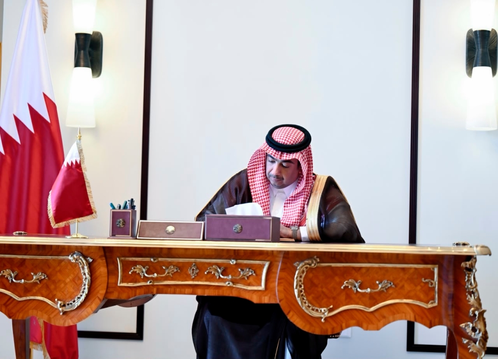 نيابةً عن وزير الخارجية.. السفير 