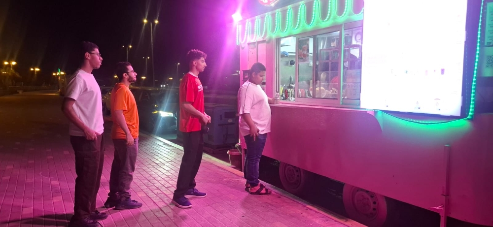 «الفود ترك».. الصيف يقلل الإقبال والجودة تحفظ المبيعات