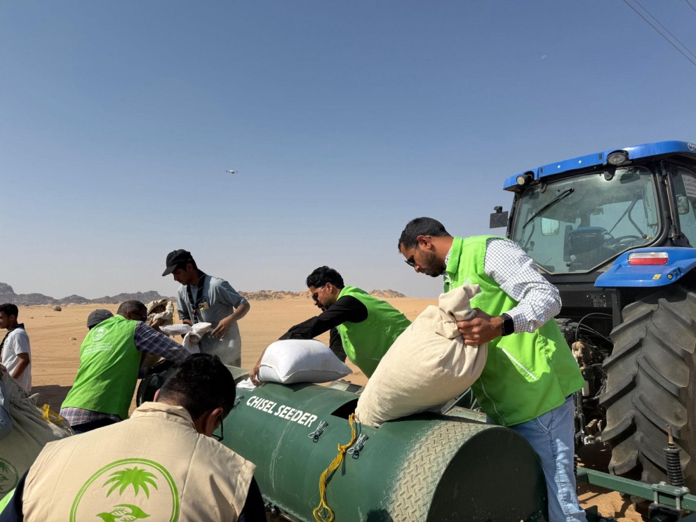 فيديو | بينها 25 مليون بادرة.. إنجازات نوعية تعيد الحياة إلى المراعي الطبيعية بالمملكة