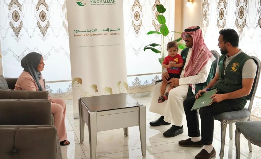 'الملك سلمان للإغاثة' يتكفل بعلاج طفل فلسطيني من اللوكيميا