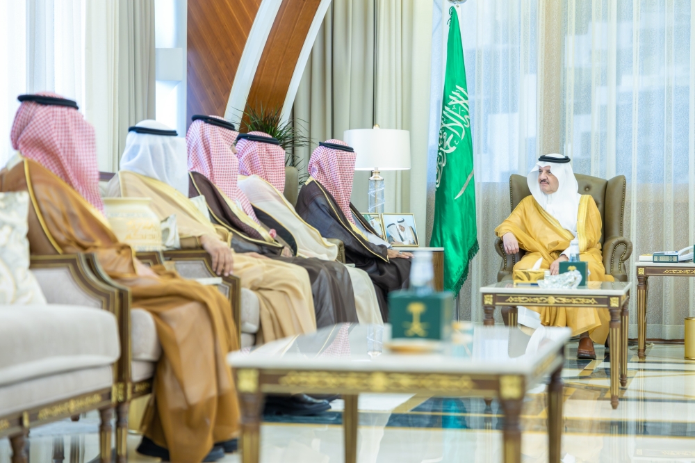 أمير الشرقية يستقبل الرئيس التنفيذي لمؤسسة إخاء 
