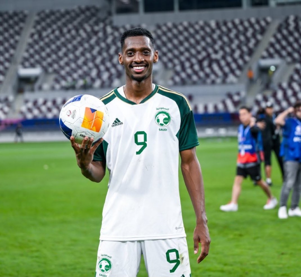 عاجل.. عبدالله رديف يقترب من ارتداء قميص الأهلي بعد تعثر مفاوضات الاتحاد