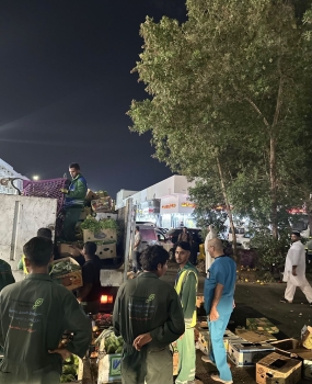 عاجل | الإطاحة بـ 12 وافداً يمارسون البيع المخالف بسوق جدة