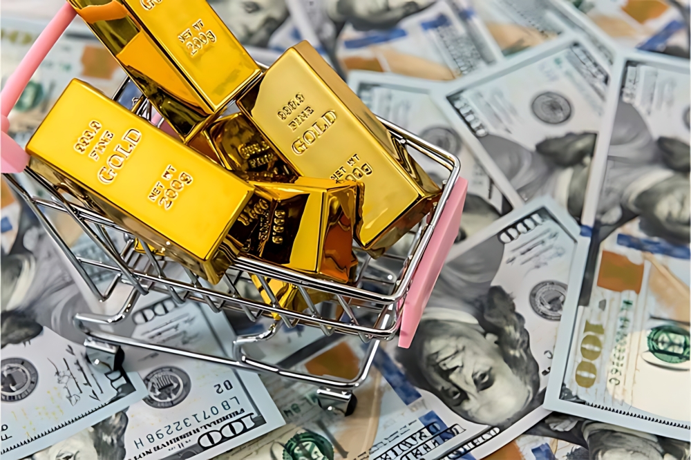 ارتفاع الذهب مع تراجع الدولار - (متداولة)