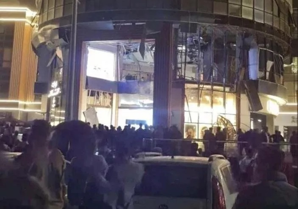 انفجار أسطوانة هيليوم داخل أحد المحال داخل مول بالقاهرة الجديدة - وكالات