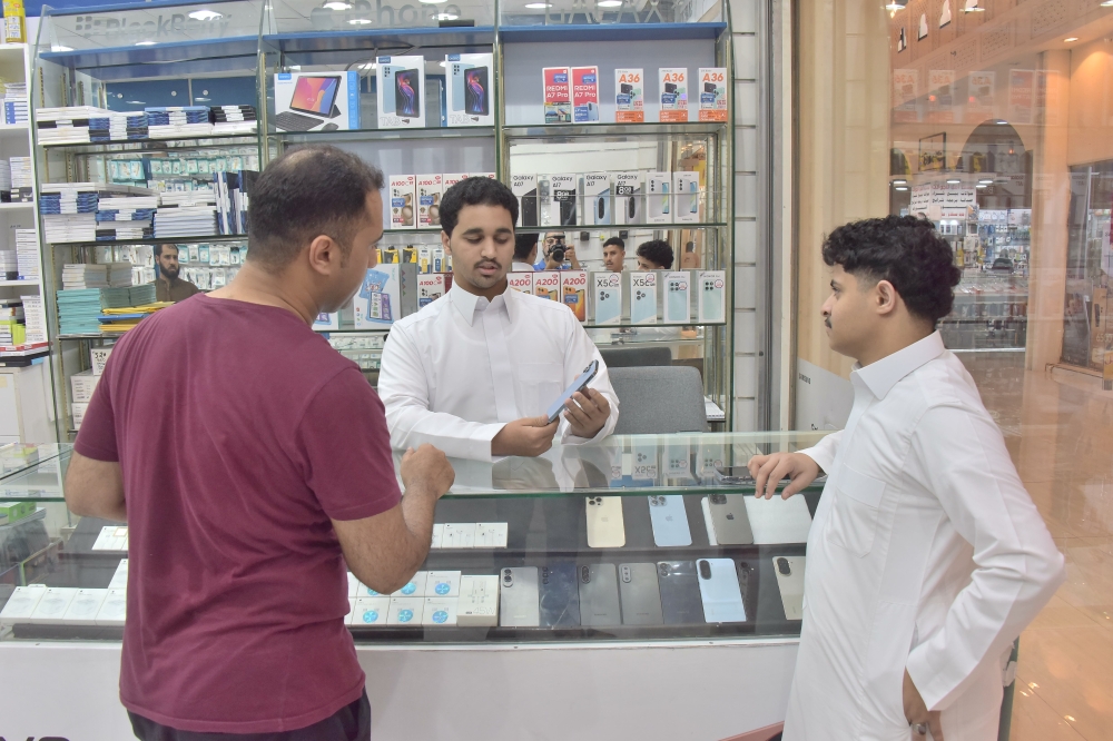 العودة إلى الدراسة تحرك سوق الأجهزة.. والآيباد يتصدر