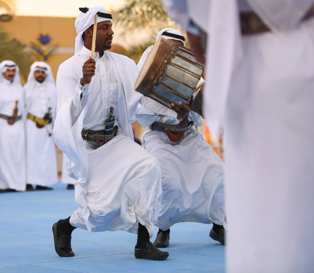 الفنون الشعبية.. موروث أصيل يزين حفلات الزفاف ويعزز الهوية- أرشيفية