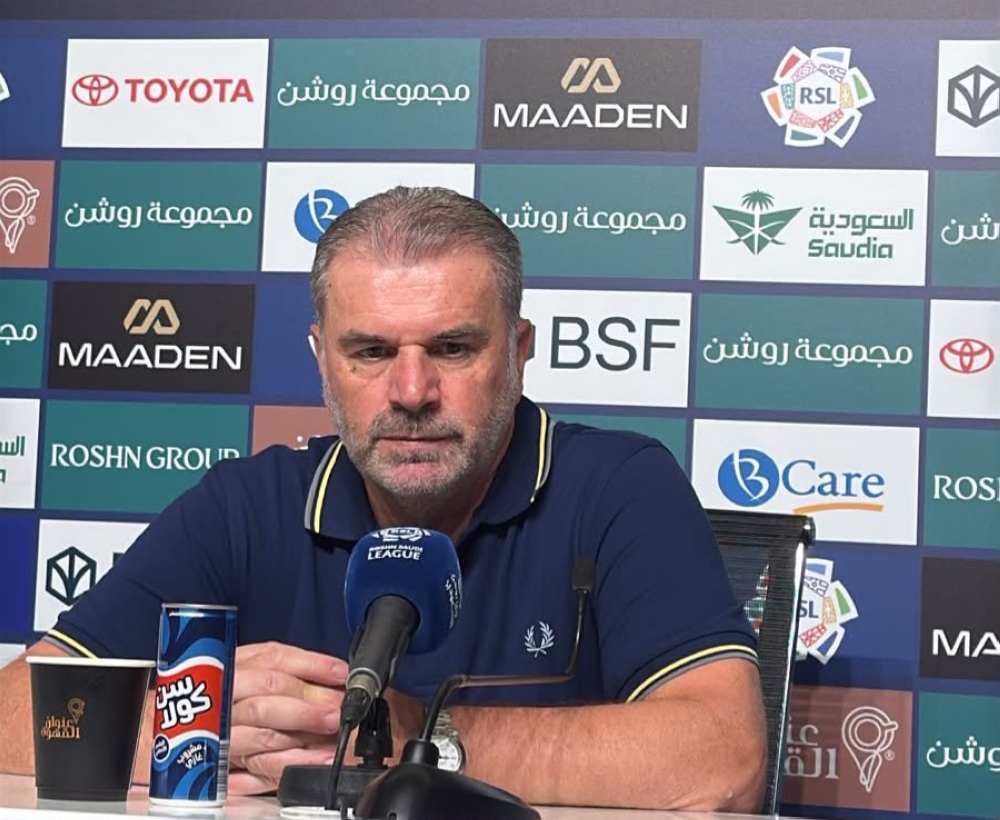 عاجل.. بوستيكوغلو يعلق على مستوي رونالدو أمام الرياض.. وسبب غياب سيماكان وكوستا