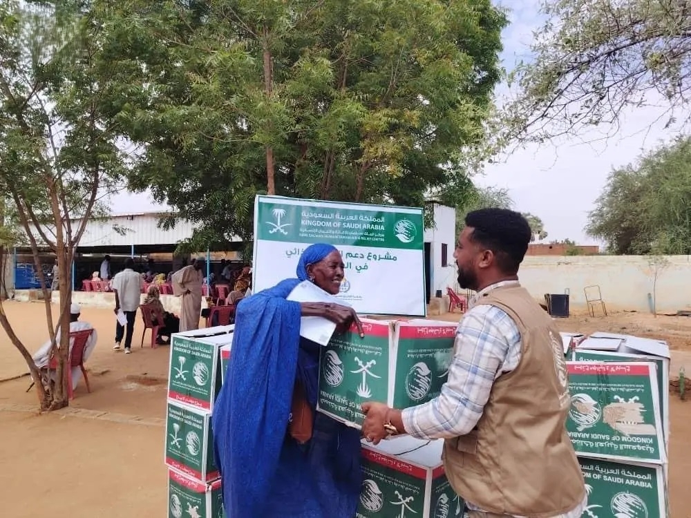 7,216 مستفيدًا من المساعدات الغذائية السعودية في كردفان بالسودان