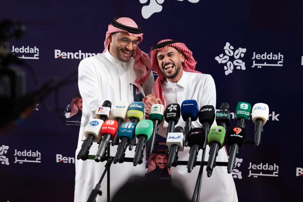 عايض: جمهور جدة أسطوري.. وأختار أغنياتي وفق تفاعل الحضور