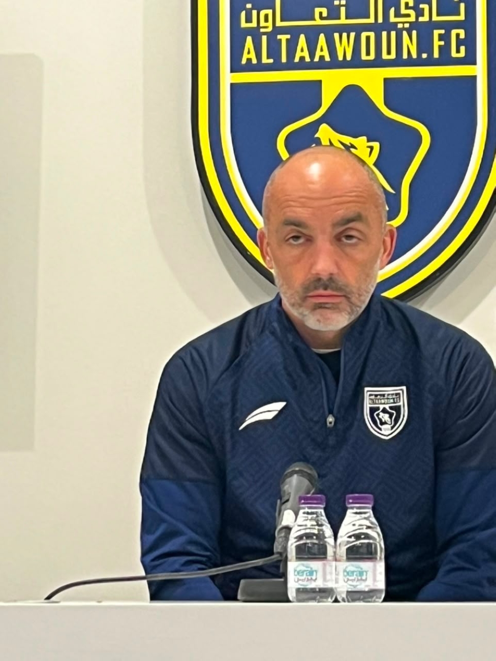 مدرب التعاون يعلق مواجهة الهلال في دوري روشن.. ماذا قال؟