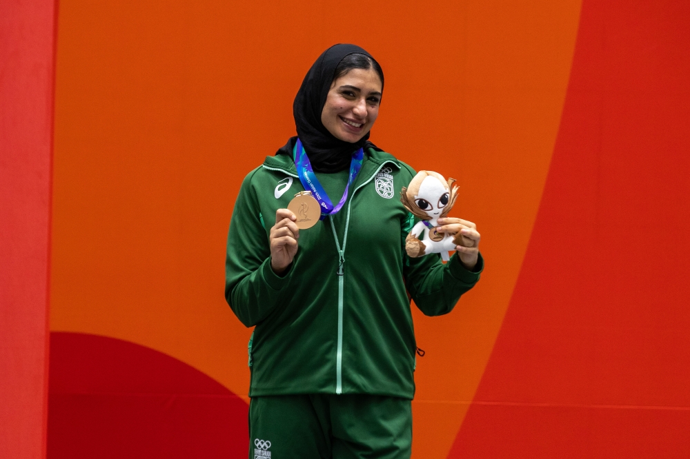 دينا تنتزع أول ميدالية نسائية سعودية في الأسياد الاسيوية