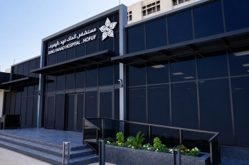 نجاح عملية نوعية ودقيقة لإصلاح تمدد ضخم بالشريان الأورطي