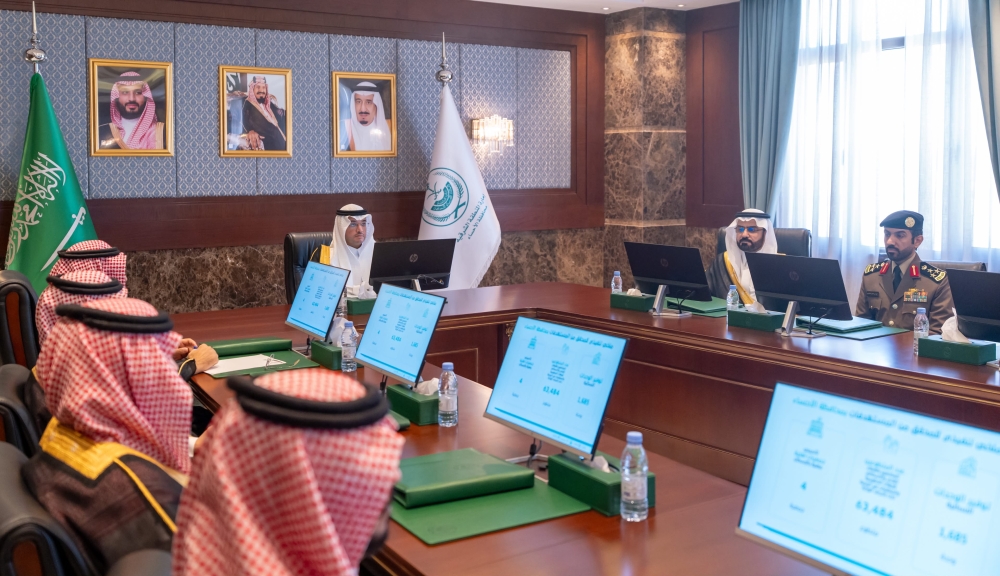محافظ الأحساء يرأس الاجتماع الثاني للجنة التنفيذية للإسكان التنموي - اليوم