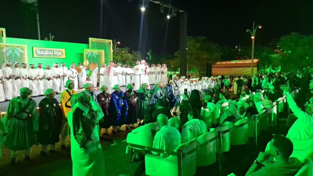 فنون المناطق تتألق في احتفالات اليوم الوطني بالظهران - اليوم