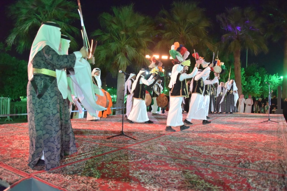 الظهران.. العرضة السعودية وفن السامري يتألقان في اليوم الوطني