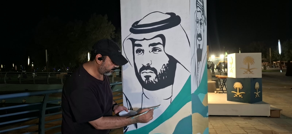 ريشة فناني الأحساء ترسم حب الوطن.. لوحات حية تحتفي باليوم الوطني