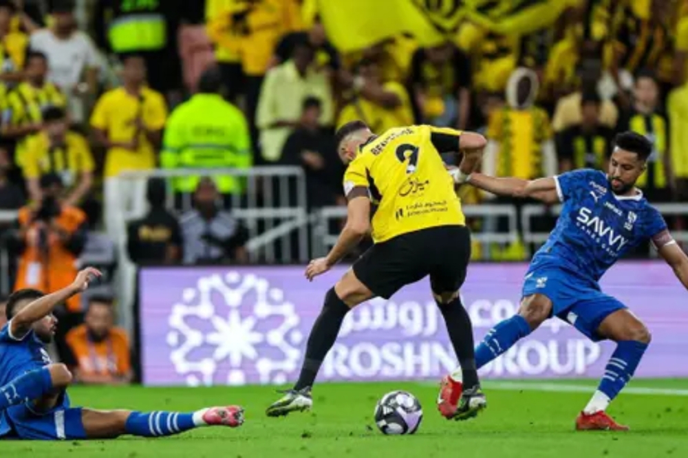 التوقف الدولي يُشعل كلاسيكو الهلال والاتحاد