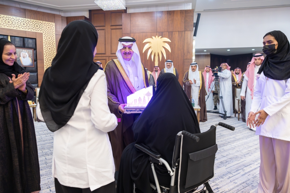 أمير الشرقية يدشن حملة 