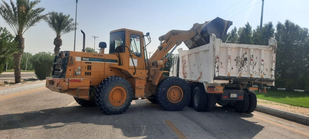 أعمال رفع النفايات