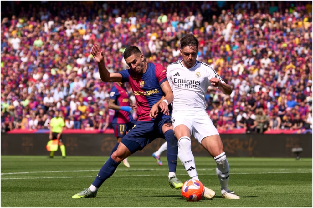 إضراب موظفي برشلونة يهدد ترتيبات الكلاسيكو أمام ريال مدريد