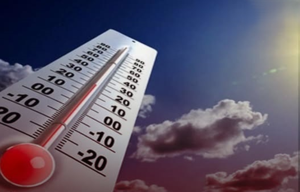 ضباب وأمطار ورياح.. بيان درجات الحرارة والظواهر الجوية في السعودية