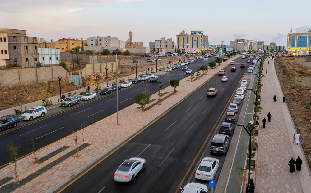 أمانة عسير تعزز جاذبية الوجهات السياحية بتطوير الطرق والميادين - واس